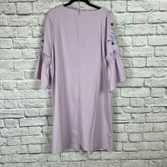Lovedrobe Shift Dress With Embroidery And Fluted Sleeve Detail Size 22 - Picture 6 of 7